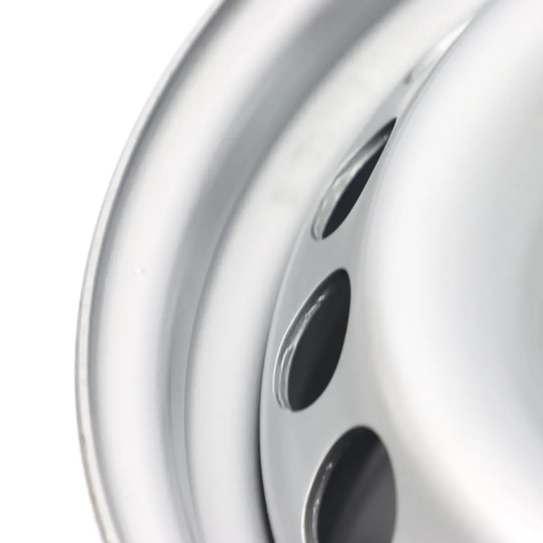 Silberne Stahl felge 16" 6,5J ET:62 für Mercedes Sprinter W906 W910 mit Teilenummer A0014019202 Mercedes Sprinter W906 W910 Silberne Stahl felge 16" 6,5J ET:62 - SKU A0014019202 - Teilenummer A0014019202