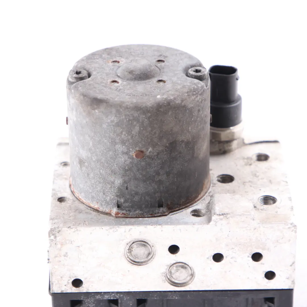 Brake Pump Mercedes W639 Vito ABS ESP Hydraulic Control Unit Module to with Part number A0014460989 Brake Pump Mercedes W639 Vito ABS ESP Hydraulic Control Unit Module - SKU A0014460989 - Part number A0014460989