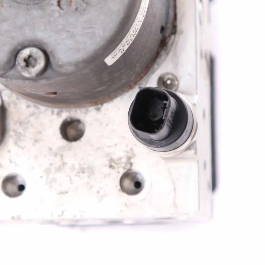 Brake Pump Mercedes W639 Vito ABS ESP Hydraulic Control Unit Module to with Part number A0014460989 Brake Pump Mercedes W639 Vito ABS ESP Hydraulic Control Unit Module - SKU A0014460989 - Part number A0014460989