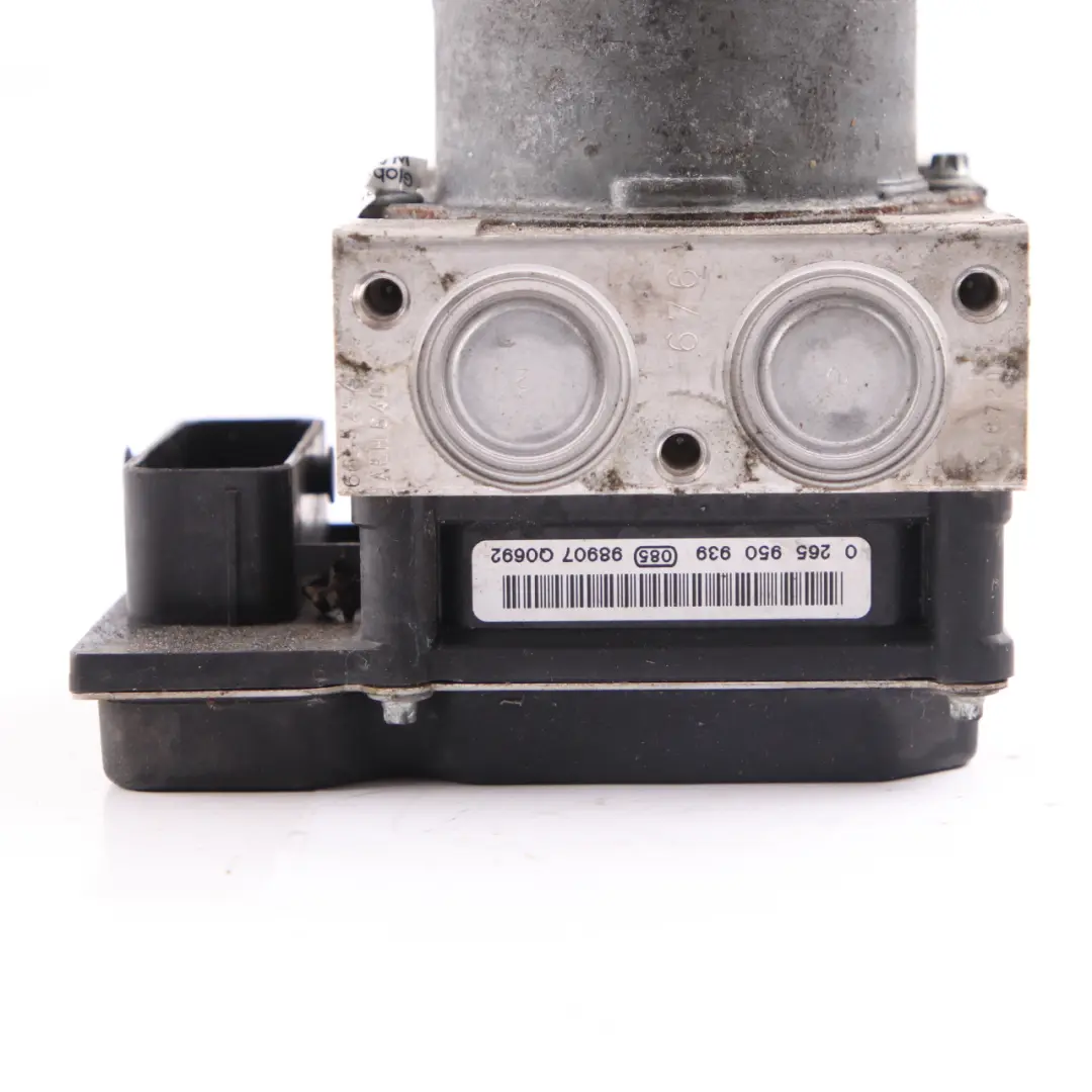Brake Pump ABS Hydraulic Module Brake Unit to Mercedes Sprinter W906 with Part number A0014464189 Mercedes Sprinter W906 Brake Pump ABS Hydraulic Module Brake Unit - SKU A0014464189 - Part number A0014464189