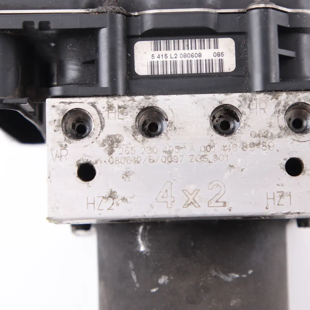 ABS Unit Hydro Brake Pump Module to Mercedes Vito Viano W639 with Part number A0014468989 Mercedes Vito Viano W639 ABS Unit Hydro Brake Pump Module - SKU A0014468989 - Part number A0014468989