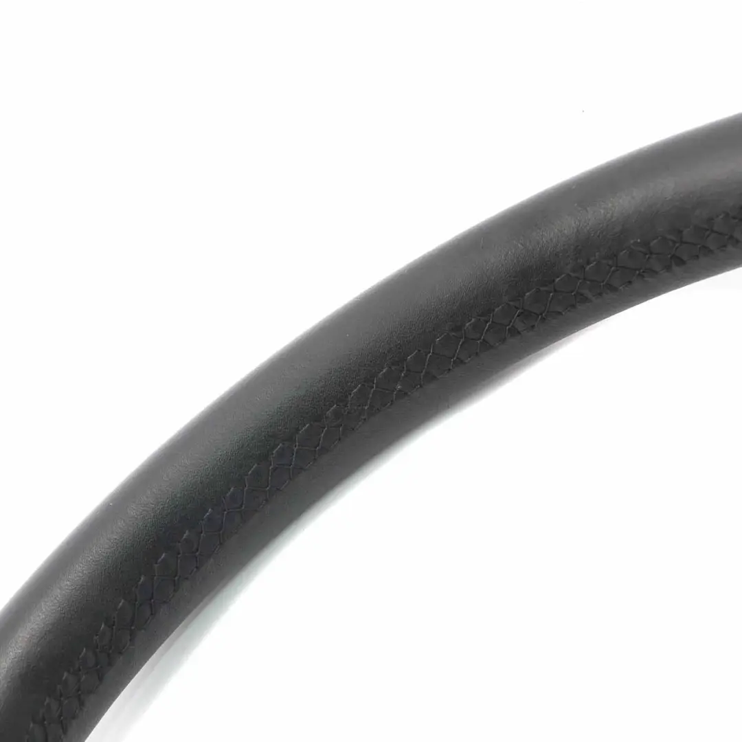 Pelle Nera Multifunzione per Mercedes W176 W246 C117 Volante in con numero di parte A0014609003 Mercedes W176 W246 C117 Volante in Pelle Nera Multifunzione - SKU A0014609003 - Numero di parte A0014609003