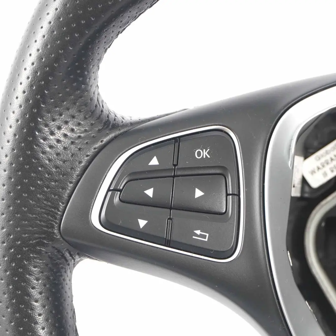 Lenkrad Schwarz Leder Multifunktion für Mercedes W176 W246 C117 mit Teilenummer A0014609003 Mercedes W176 W246 C117 Lenkrad Schwarz Leder Multifunktion - SKU A0014609003 - Teilenummer A0014609003