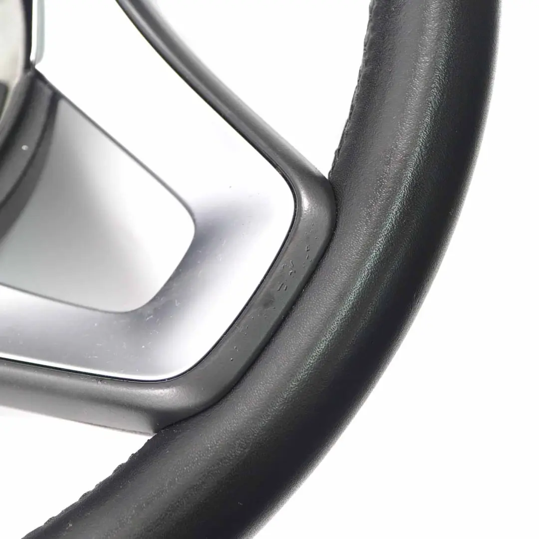 Lenkrad Schwarz Leder Multifunktion für Mercedes W176 W246 C117 mit Teilenummer A0014609003 Mercedes W176 W246 C117 Lenkrad Schwarz Leder Multifunktion - SKU A0014609003 - Teilenummer A0014609003