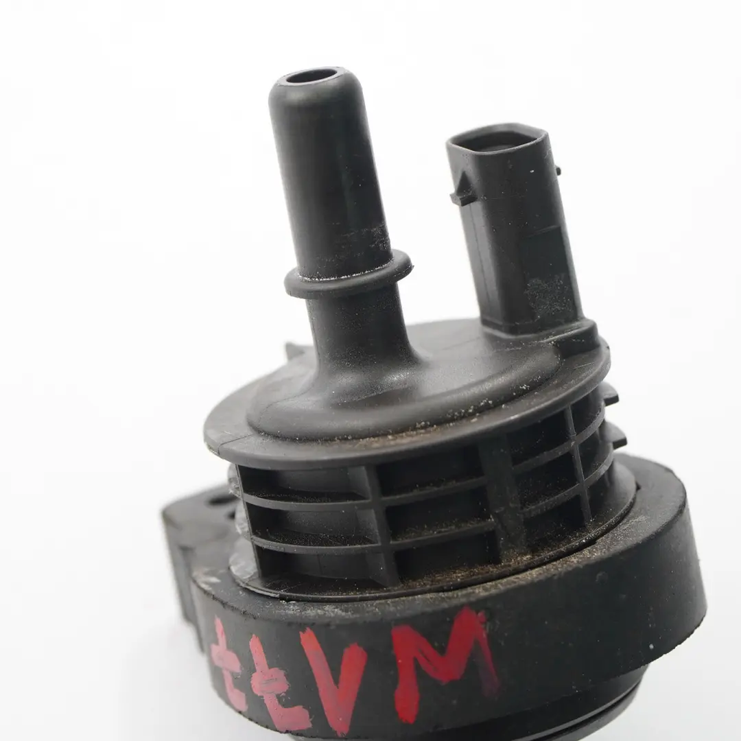 Valve Mercedes W177 Petrol Fuel System Purge Valve Evap Selenoid to with Part number A0014700993 Valve Mercedes W177 Petrol Fuel System Purge Valve Evap Selenoid - SKU A0014700993 - Part number A0014700993