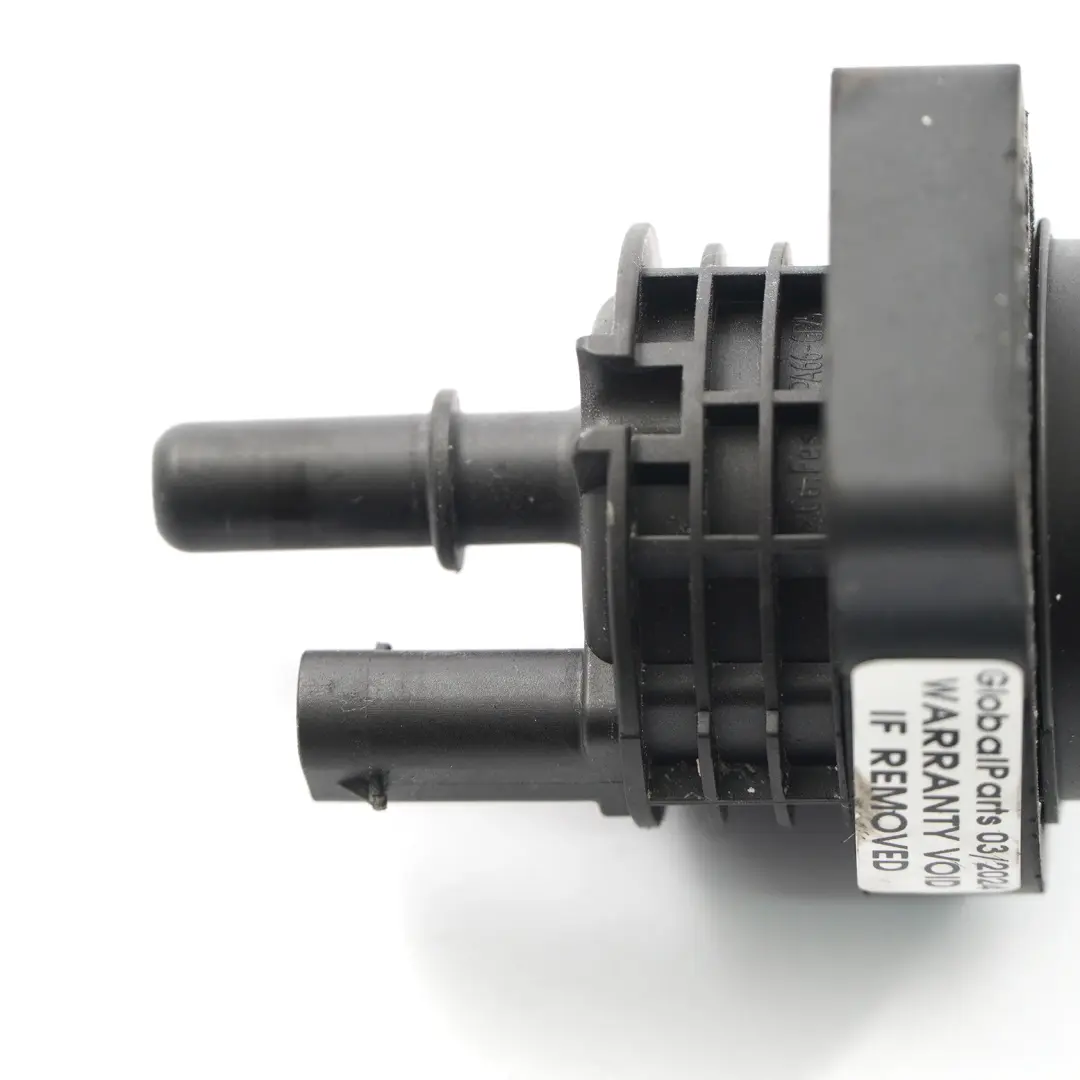  Válvula Mercedes W177 Gasolina Válvula de purga sistema combustible - SKU A0014700993 - Número de pieza A0014700993