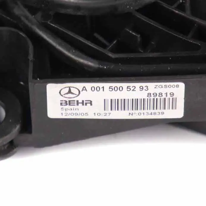 cubierta Refrigeración Radiador Ventilador para Mercedes W639 2.2 Diesel Motor de la con número de pieza A0015005293 Mercedes W639 2.2 Diesel Motor de la cubierta Refrigeración Radiador Ventilador - SKU A0015005293 - Número de pieza A0015005293