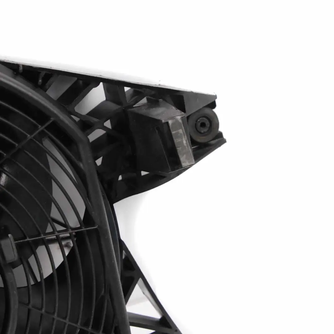 Mercedes Vito W639 2.2 Diesel Fan Shroud Engine Cooling Radiator Fan - SKU A0015005293 - Part number A0015005293