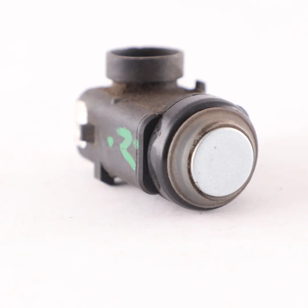 Sensor aparcamiento Delantero PDC Tellurium Silver 762 para Mercedes W203 con número de pieza A0015427418 Mercedes W203 Sensor aparcamiento Delantero PDC Tellurium Silver 762 - SKU A0015427418-TES - Número de pieza A0015427418