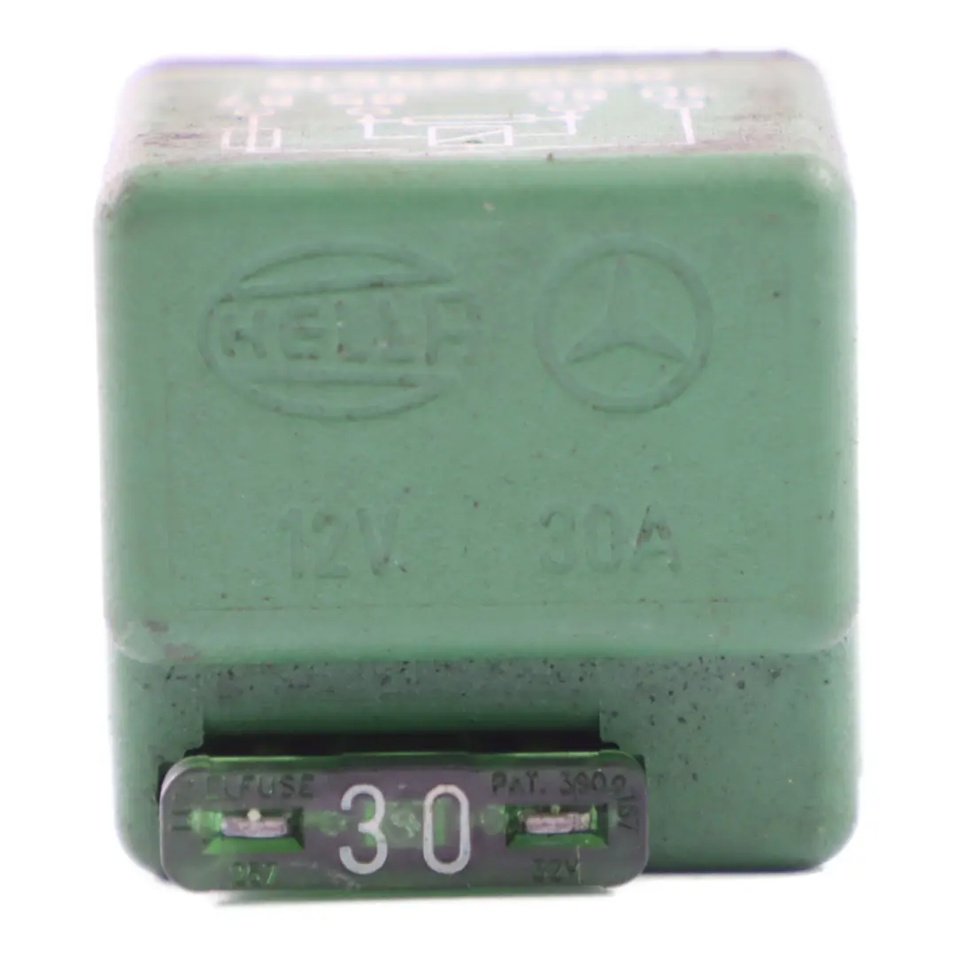 Relè Verde Unità di Controllo 12V 30A A0045450405 per Mercedes R129 W202 con numero di parte A0015429619 Mercedes R129 W202 Relè Verde Unità di Controllo 12V 30A A0045450405 - SKU A0015429619 - Numero di parte A0015429619