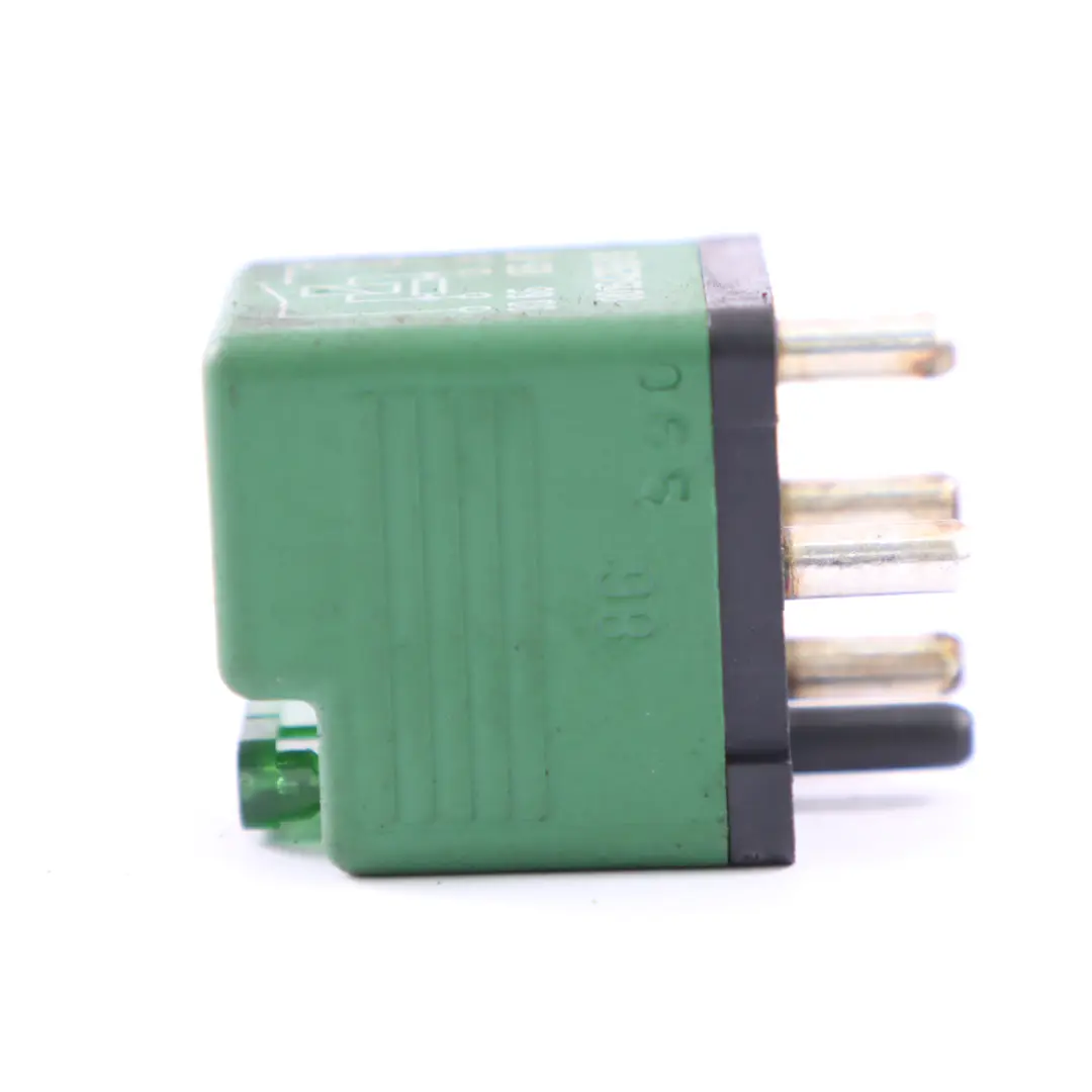 Przekaźnik Zielony 12V 30A A0045450405 do Mercedes R129 W202 o numerze A0015429619 Mercedes R129 W202 Przekaźnik Zielony 12V 30A A0045450405 - SKU A0015429619 - Numer Części A0015429619