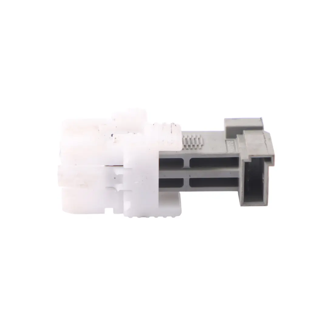 Commutateur De Lumiere De Frein A0015454409 pour Mercedes W169 W211 à propos du numéro de pièce A0015456309 Mercedes W169 W211 Commutateur De Lumiere De Frein A0015454409 - SKU A0015456309 - Numéro de pièce A0015456309