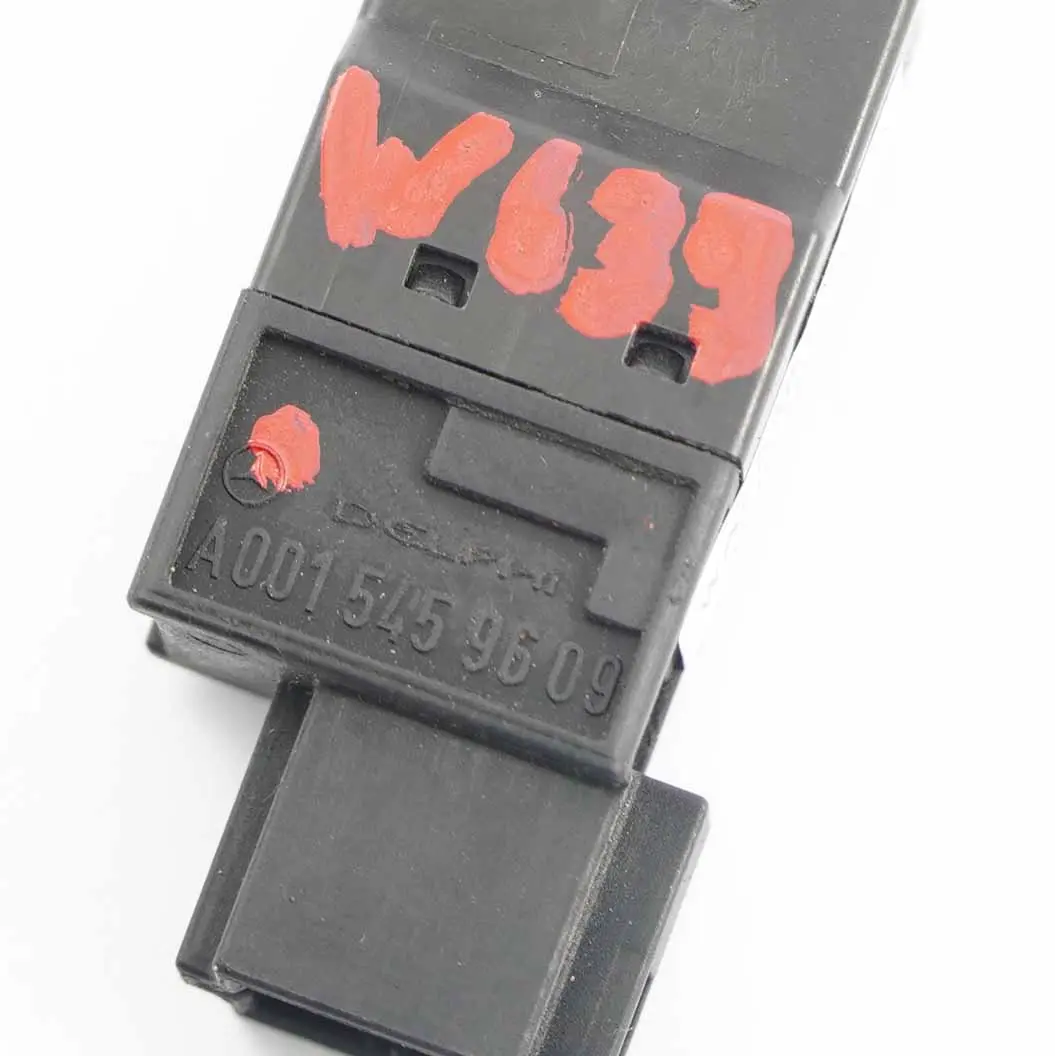 Commutateur De Lumiere De Frein pour Mercedes Vito Viano W639 à propos du numéro de pièce A0015459609 Mercedes Vito Viano W639 Commutateur De Lumiere De Frein - SKU A0015459609 - Numéro de pièce A0015459609