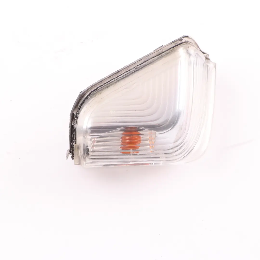 Außenspiegel Blinkerleuchte rechts für Mercedes Sprinter W906 mit Teilenummer A0018229220 Mercedes Sprinter W906 Außenspiegel Blinkerleuchte rechts - SKU A0018229220 - Teilenummer A0018229220