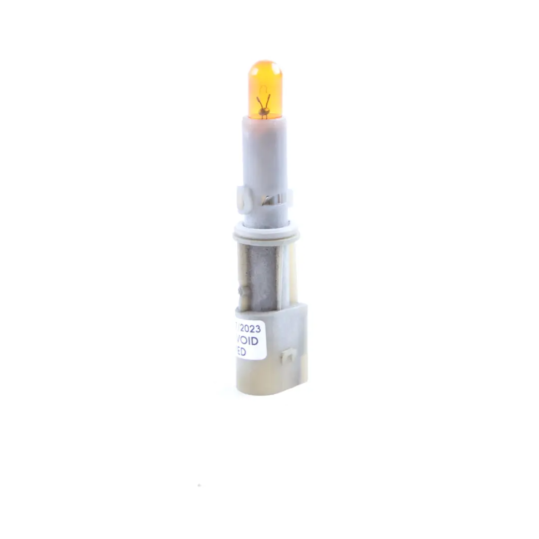 Mercedes ML W164 Douille D'Ampoule De Clignotant Avant - SKU A0018260062 - Numéro de pièce A0018260062