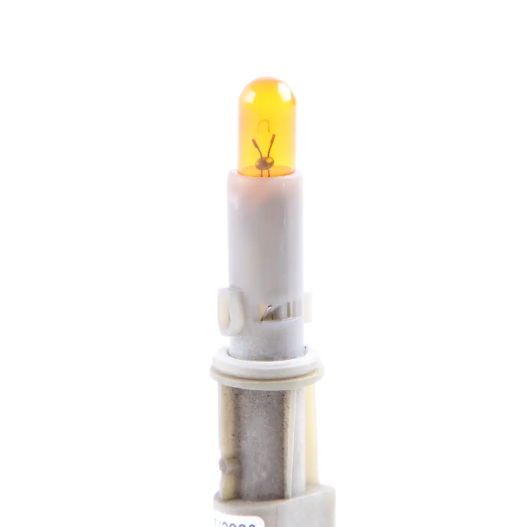 Mercedes ML W164 Douille D'Ampoule De Clignotant Avant - SKU A0018260062 - Numéro de pièce A0018260062