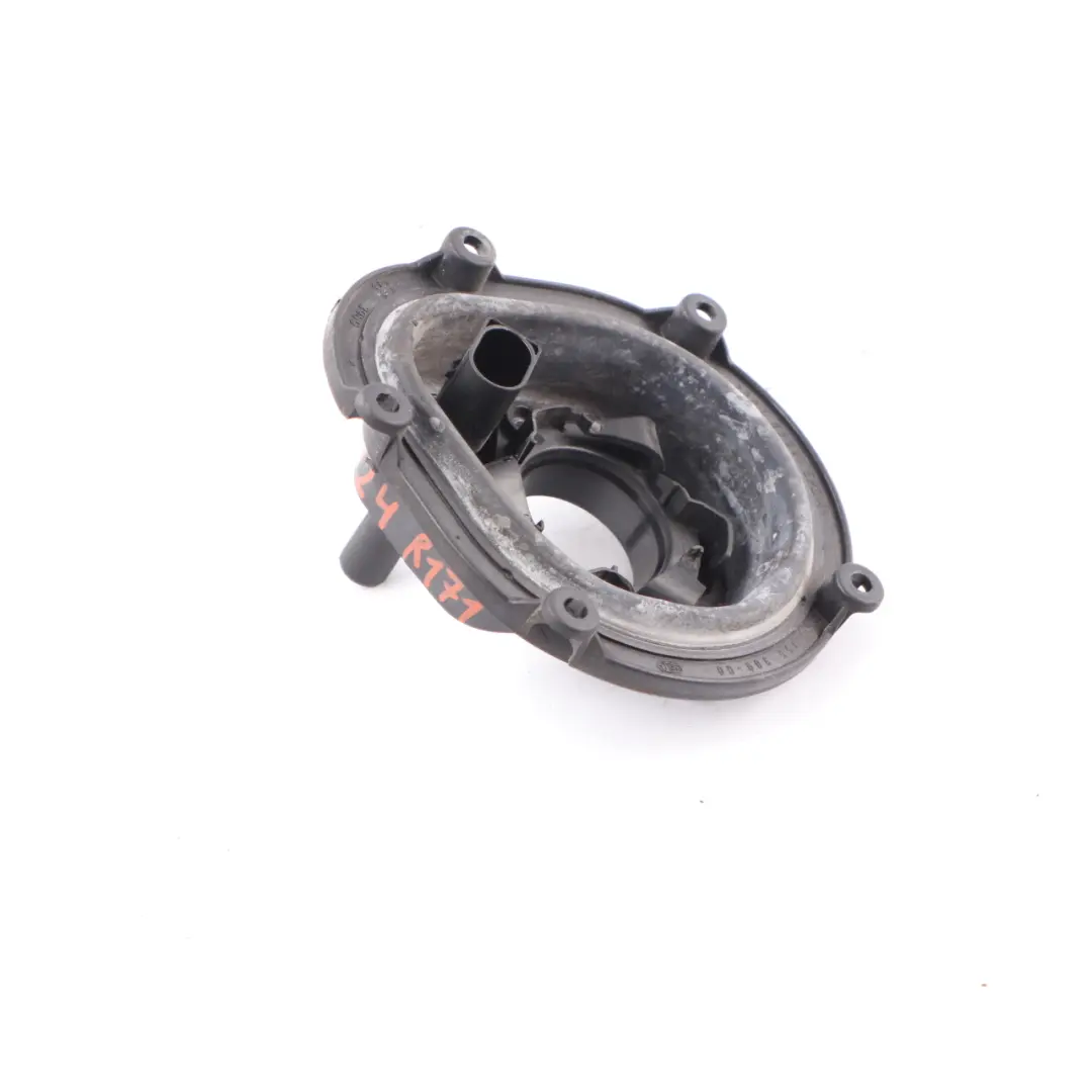 Support d'Ampoule Mercedes SLK R171 W211 Phare de Route Capuchon Hella 15538900 pour à propos du numéro de pièce A0018260124 Support d'Ampoule Mercedes SLK R171 W211 Phare de Route Capuchon Hella 15538900 - SKU A0018260124 - Numéro de pièce A0018260124