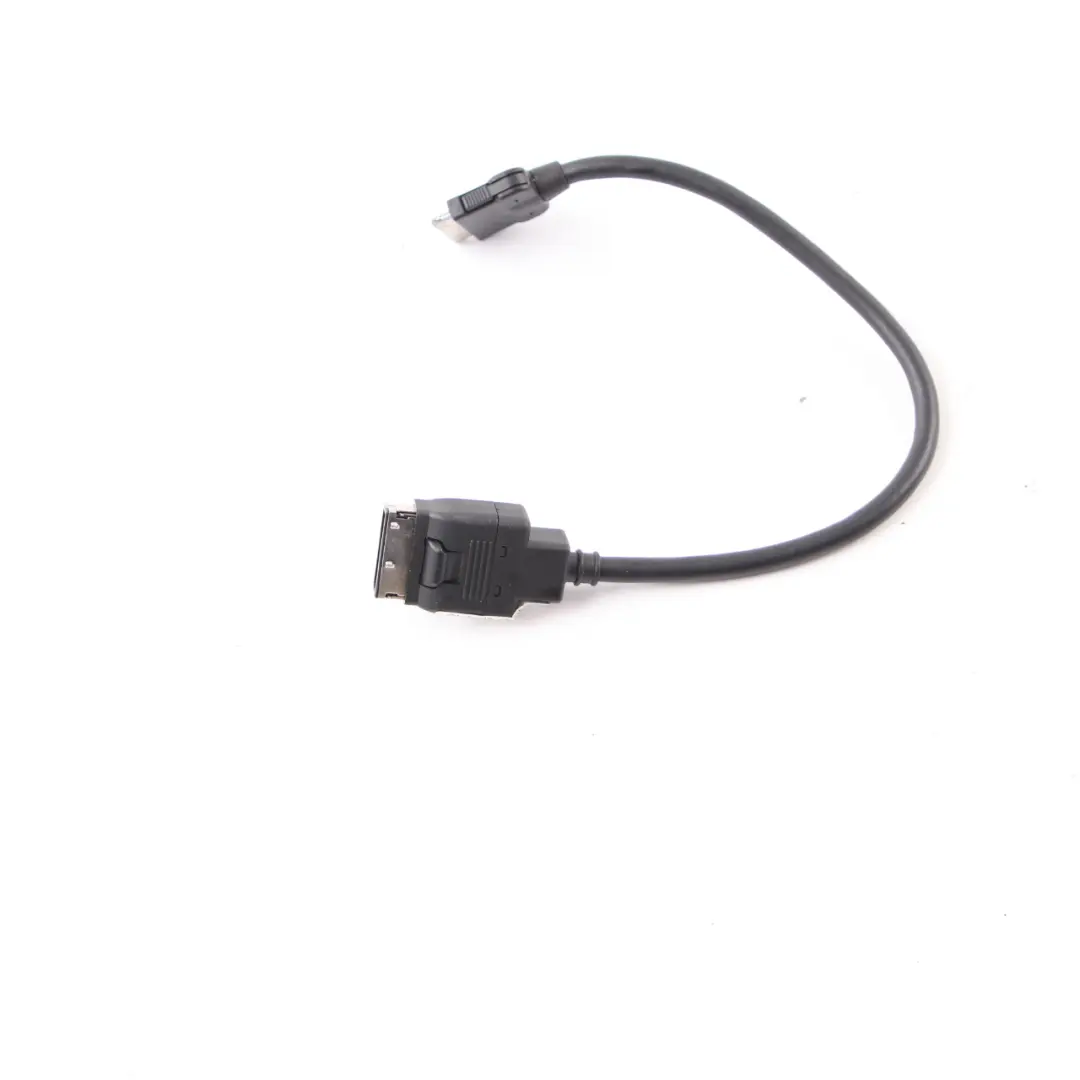W218 Kabel Adapter iPod iPhone Przewód do Mercedes W212 o numerze A0018278404 Mercedes W212 W218 Kabel Adapter iPod iPhone Przewód - SKU A0018278404 - Numer Części A0018278404