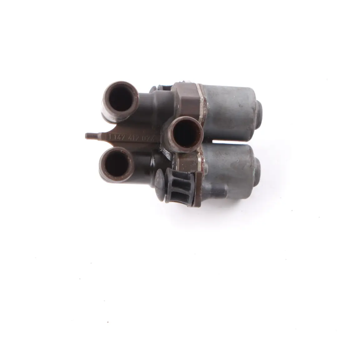 W208 Heater Water Coolant Pump Control Unit Valve to Mercedes SLK R170 with Part number A0018303284 Mercedes SLK R170 W208 Heater Water Coolant Pump Control Unit Valve - SKU A0018303284 - Part number A0018303284