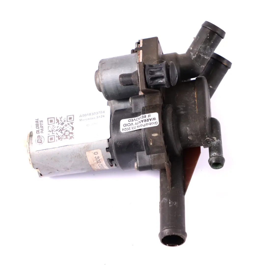  Valve chauffage Mercedes S124 Pompe à eau recirculation Double valve - SKU A0018303784 - Numéro de pièce A0018303784