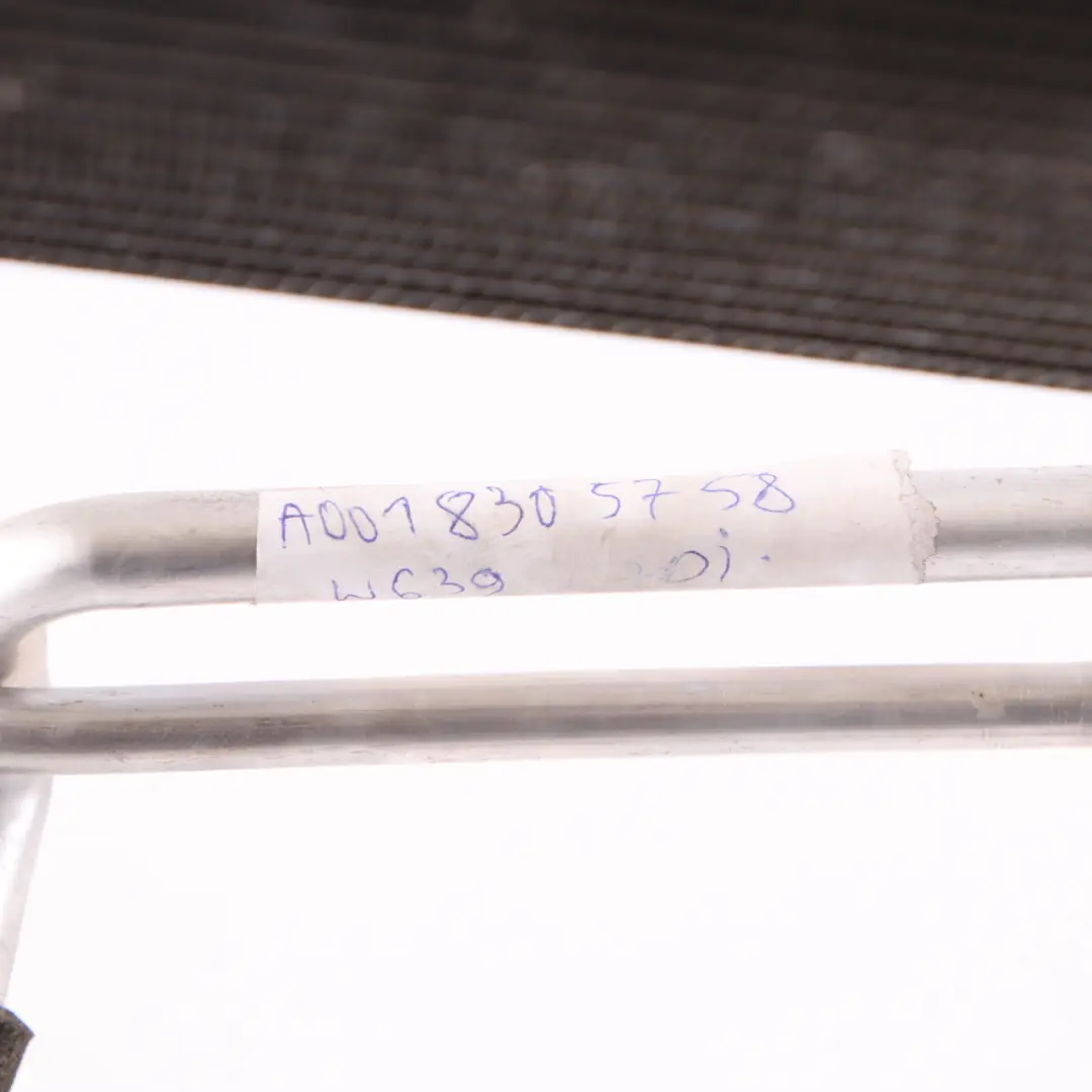 Parownik Nagrzewnica do Mercedes Viano Vito W639 o numerze A0018305758 Mercedes Viano Vito W639 Parownik Nagrzewnica - SKU A0018305758 - Numer Części A0018305758