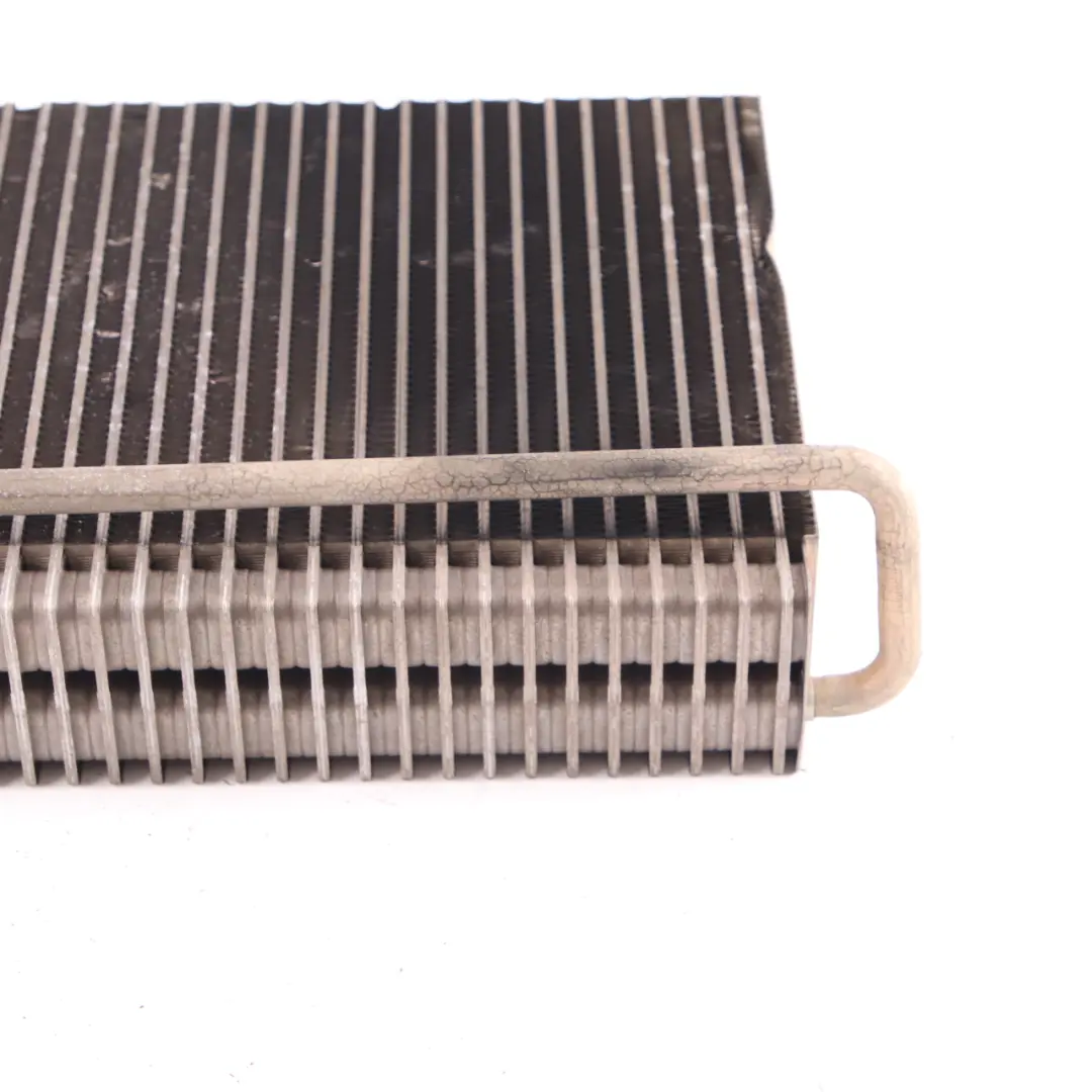 condizionata Riscaldatore Evaporatore per Mercedes Viano Vito W639 Aria con numero di parte A0018305758 Mercedes Viano Vito W639 Aria condizionata Riscaldatore Evaporatore - SKU A0018305758 - Numero di parte A0018305758