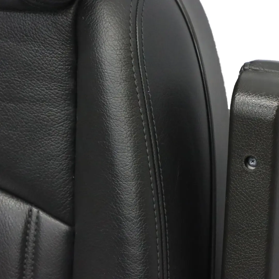 Mercedes W639 Sièges arrière Banquette trois places partie gauche cuir luxe - SKU A0019502031-1 - Numéro de pièce A0019502031
