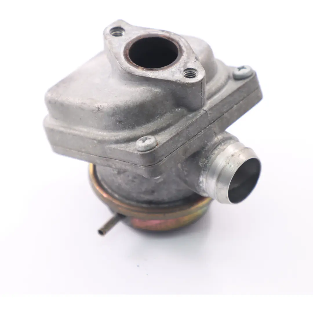 M111 Valvola di controllo del vuoto EGR per Mercedes W203 S203 con numero di parte A0021405860 Mercedes W203 S203 M111 Valvola di controllo del vuoto EGR - SKU A0021405860 - Numero di parte A0021405860