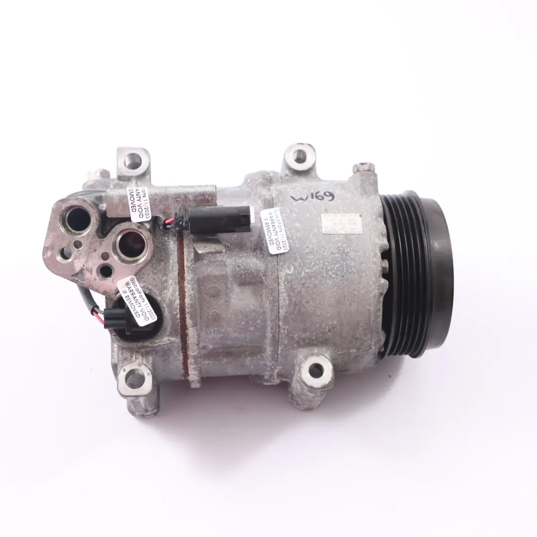 condizionata Mercedes W169 W245 OM640 A/C Pompa per Compressore aria con numero di parte A0022301411 Compressore aria condizionata Mercedes W169 W245 OM640 A/C Pompa - SKU A0022301411 - Numero di parte A0022301411
