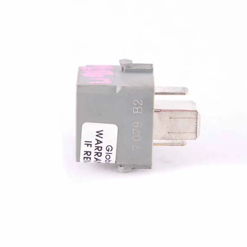 Relè Mercedes W203 W204 W212 W639 W906 4 poli Grigio Hella 12V per con numero di parte A0025422619 Relè Mercedes W203 W204 W212 W639 W906 4 poli Grigio Hella 12V - SKU A0025422619-1 - Numero di parte A0025422619