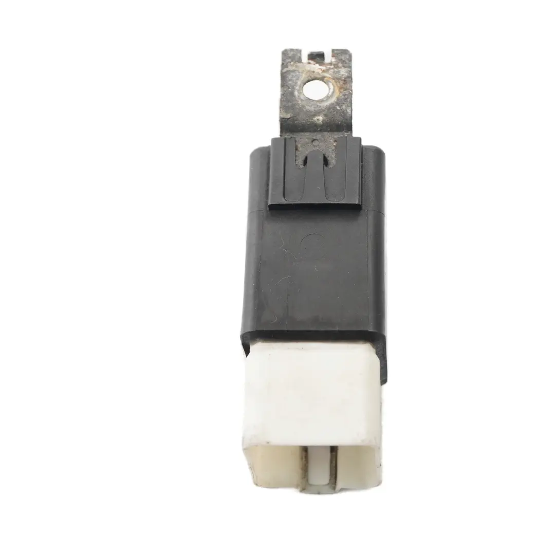 Mercedes Vito W639 Coolant Radiator Fan Relay Control Module - SKU A0025424419 - Part number A0025424419