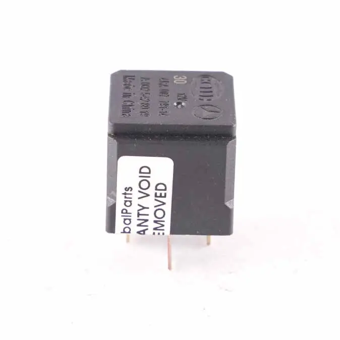  Relé Mercedes W176 W246 4 polos Negro Hella 12V - SKU A0025428019 - Número de pieza A0025428019