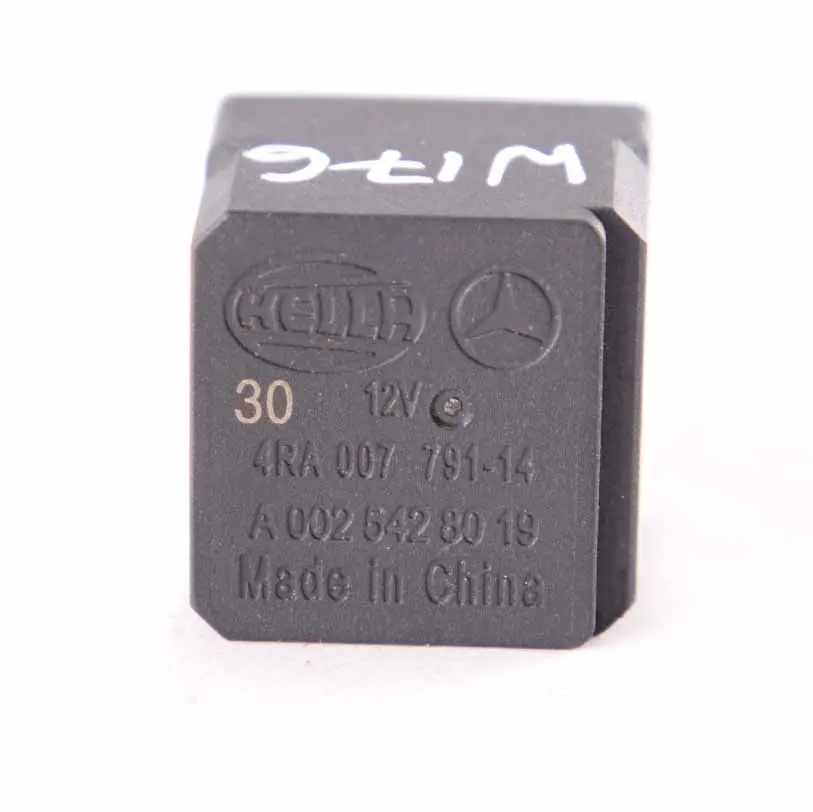  Relè Mercedes W176 W246 4 poli nero Hella 12V - SKU A0025428019 - Numero di parte A0025428019