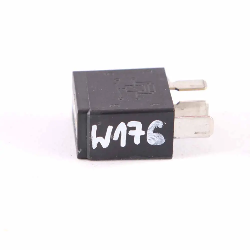 Relay Mercedes W176 W246 4-Pin Black Hella 12V - SKU A0025428419 - Part number A0025428419