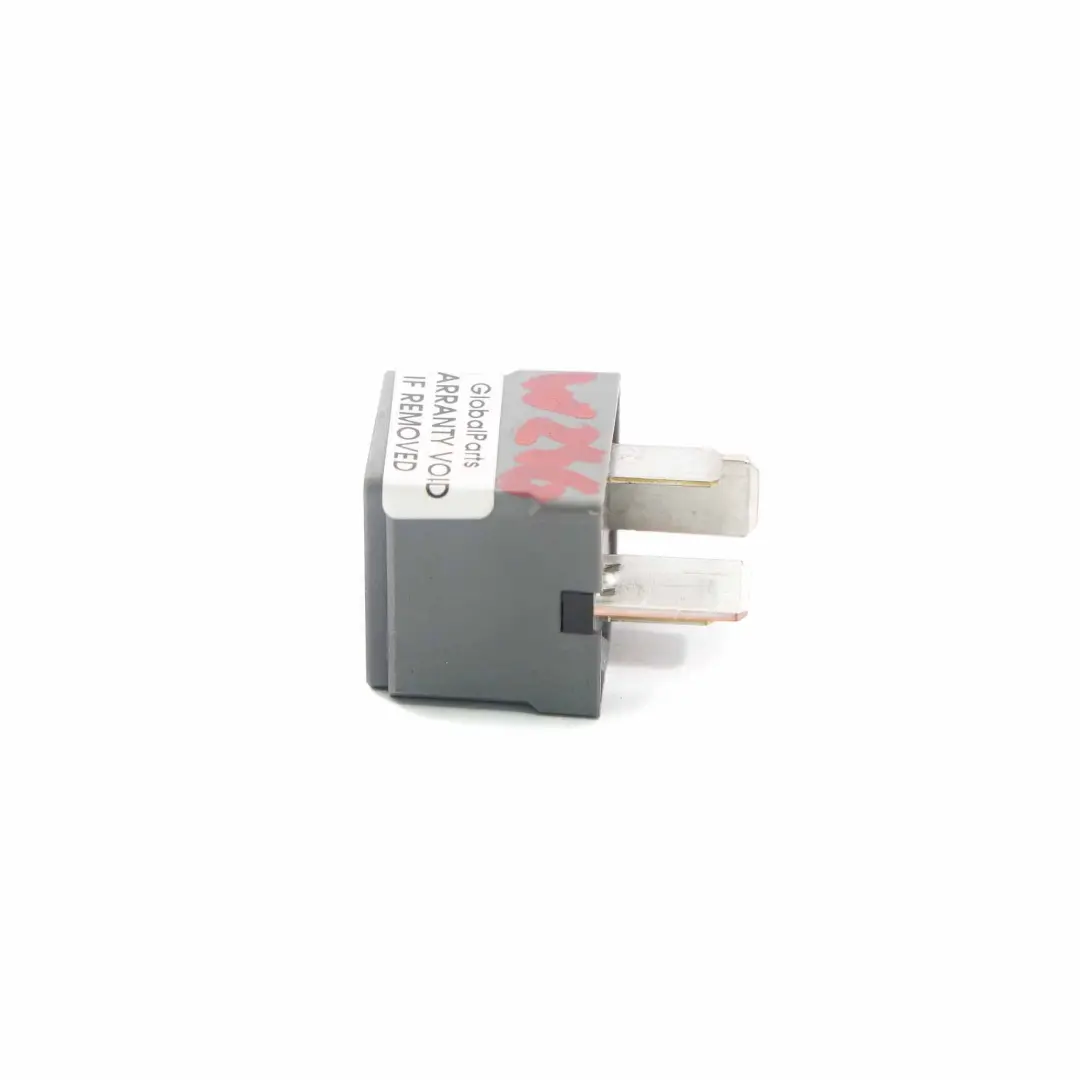 Mercedes W176 W246 Relè corrente 4 Pin 12V Hella - SKU A0025428819 - Numero di parte A0025428819