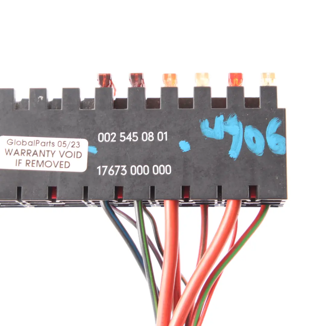 Portafusibles eléctrico Mercedes W169 W245 W906 Caja Soporte para con número de pieza A0025450801 Portafusibles eléctrico Mercedes W169 W245 W906 Caja Soporte - SKU A0025450801 - Número de pieza A0025450801