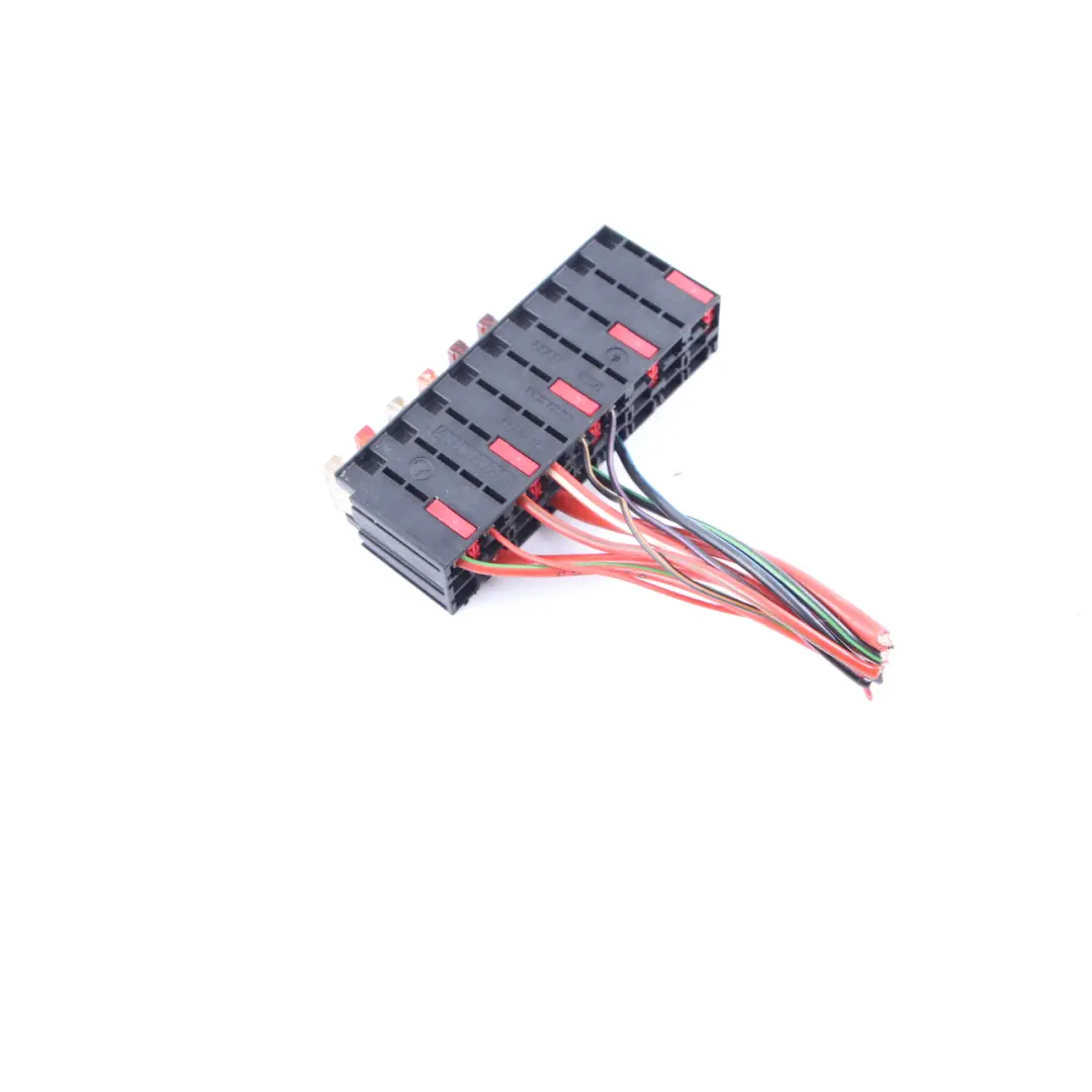 Portafusibili Mercedes W169 W245 W906 Supporto scatola elettrica per con numero di parte A0025450801 Portafusibili Mercedes W169 W245 W906 Supporto scatola elettrica - SKU A0025450801 - Numero di parte A0025450801