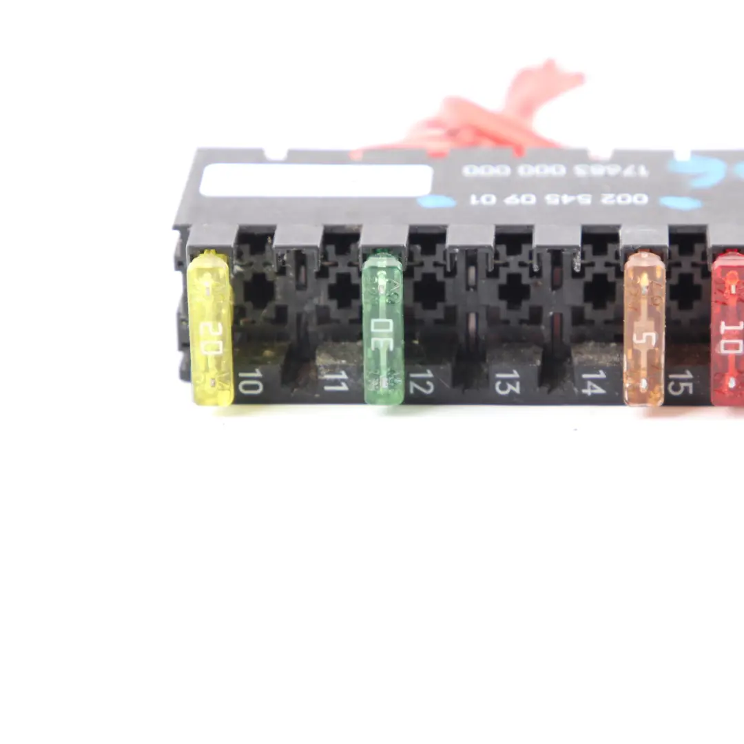 Fuse Holder Electrical Fuse Box Bracket to Mercedes W169 W245 W906 with Part number A0025450901 Mercedes W169 W245 W906 Fuse Holder Electrical Fuse Box Bracket - SKU A0025450901 - Part number A0025450901