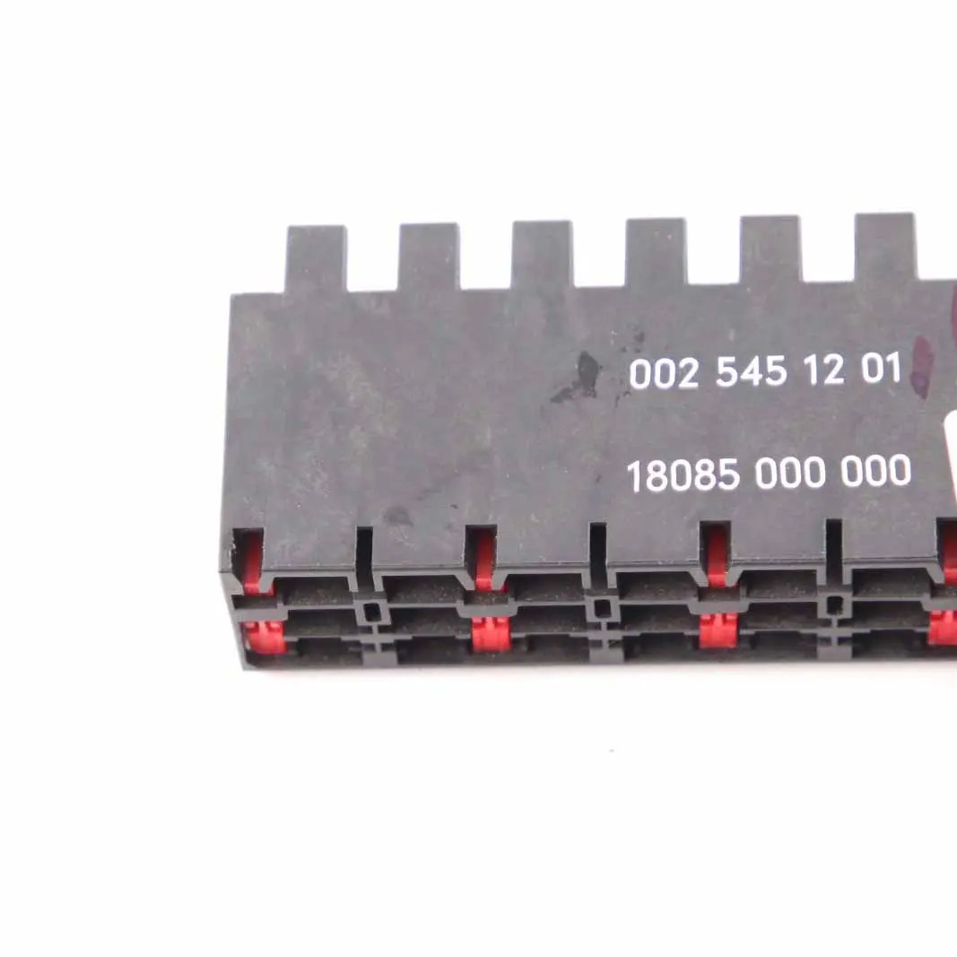 Sicherungskasten Träger für Mercedes W169 W245 W906 mit Teilenummer A0025451201 Mercedes W169 W245 W906 Sicherungskasten Träger - SKU A0025451201 - Teilenummer A0025451201