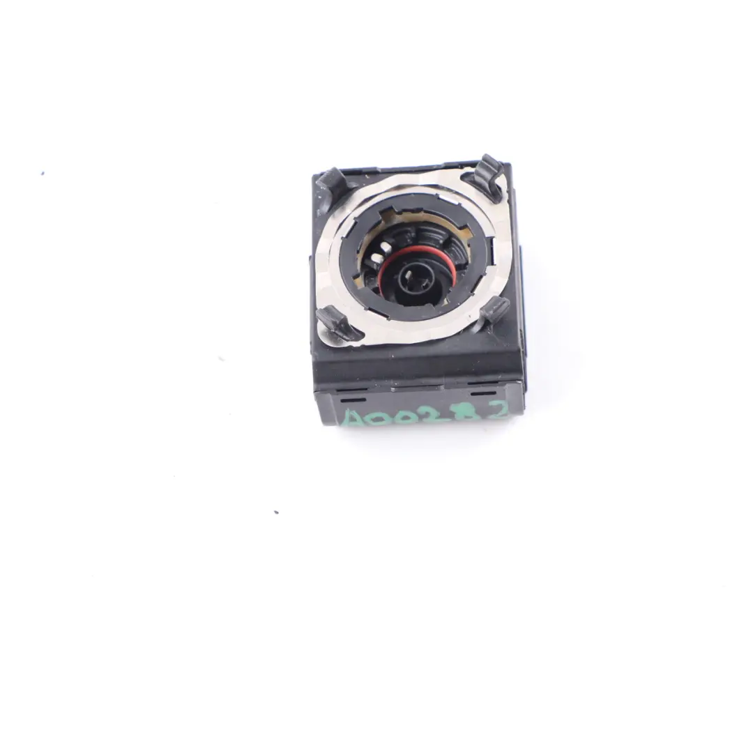Mercedes SLK R171 W211 CLS C219 W164 Ignition Xenon Lamp Bulb Holder - SKU A0028202526 - Part number A0028202526