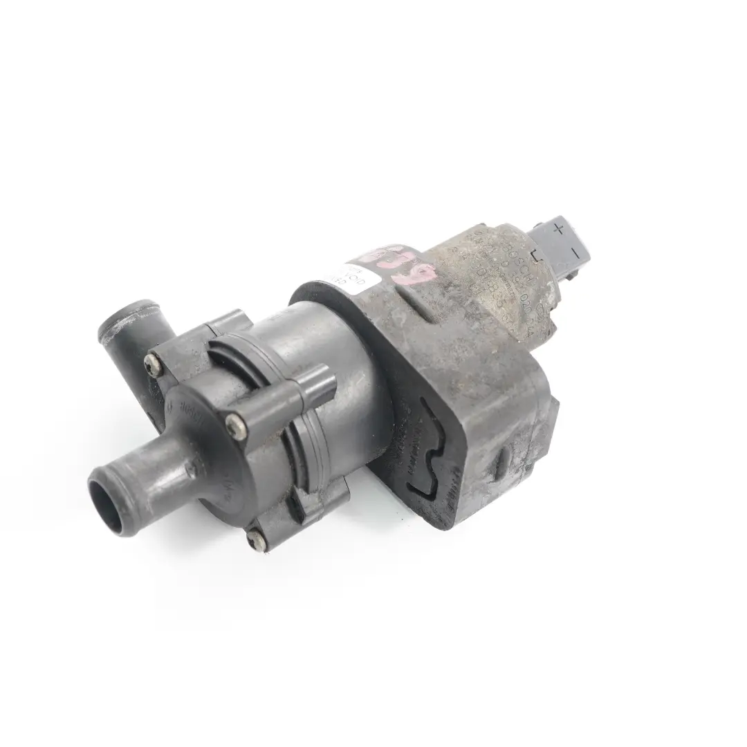 Mercedes Vito Viano W639 Chauffe-eau Pompe Moteur - SKU A0028353564 - Numéro de pièce A0028353564