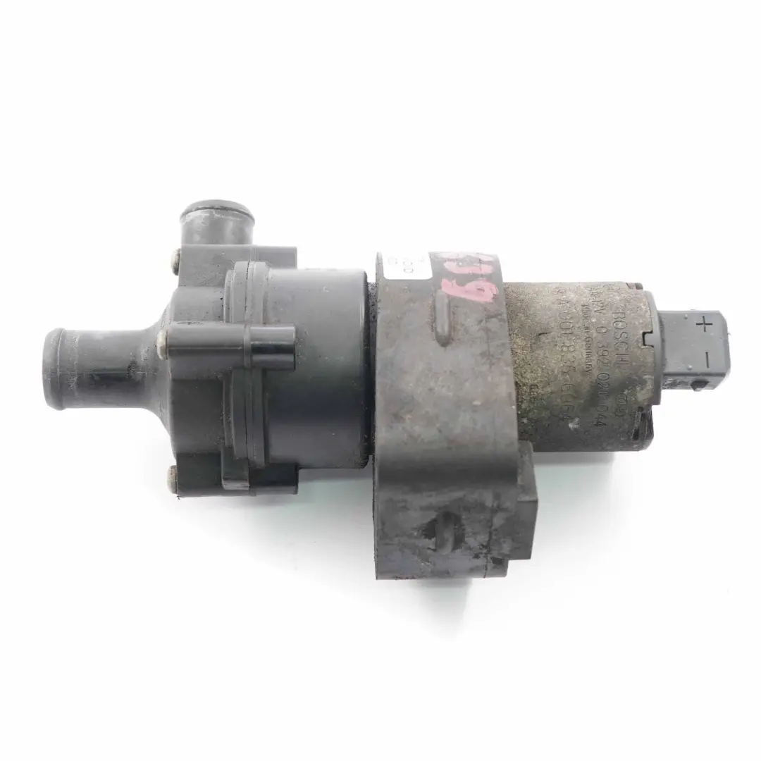 Bomba Válvula Calentador Agua para Mercedes Vito Viano W639 Motor con número de pieza A0028353564 Mercedes Vito Viano W639 Motor Bomba Válvula Calentador Agua - SKU A0028353564 - Número de pieza A0028353564