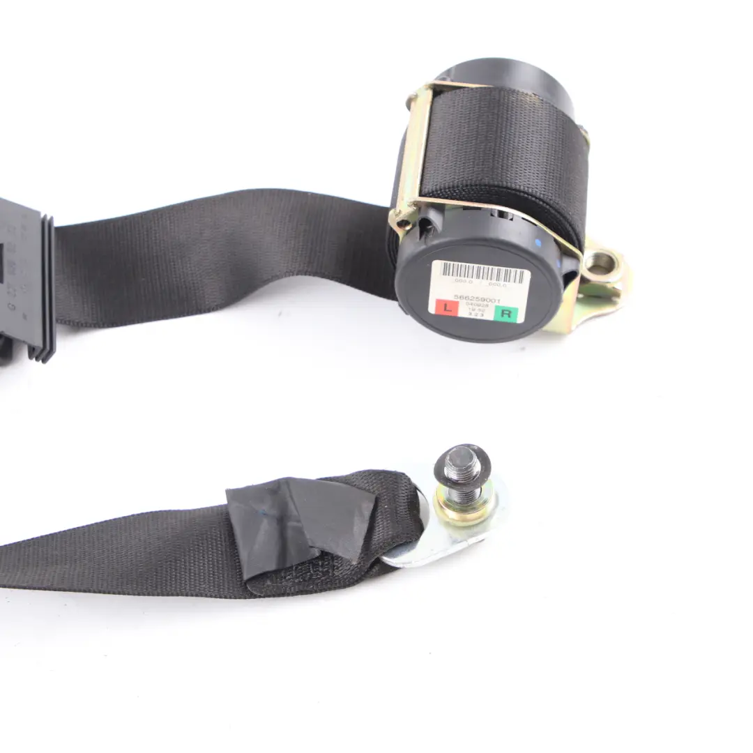 Mercedes W901 W903 Ceinture de Sécurité Saloon Avant Gauche Noir - SKU A0028607685 - Numéro de pièce A0028607685