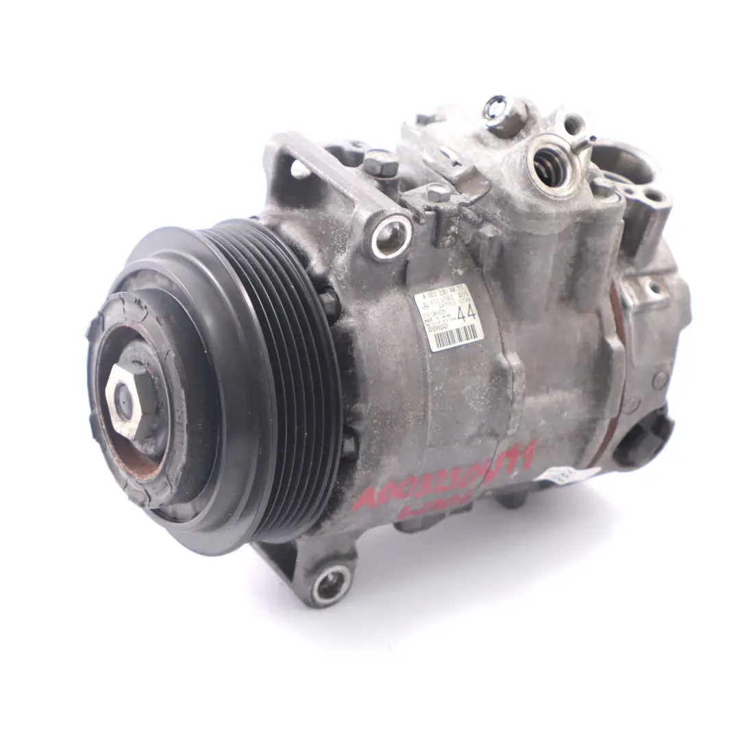 Compresseur de climatisation Mercedes W204 W212 M271 OM651 A/C Pump pour à propos du numéro de pièce A0032308511 Compresseur de climatisation Mercedes W204 W212 M271 OM651 A/C Pump - SKU A0032308511 - Numéro de pièce A0032308511