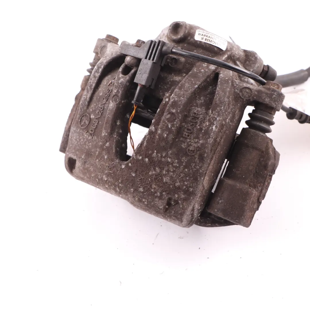 Pinza freno anteriore destra Bosch Freno della ruota per Mercedes W211 con numero di parte A0034200283 Mercedes W211 Pinza freno anteriore destra Bosch Freno della ruota - SKU A0034200283 - Numero di parte A0034200283