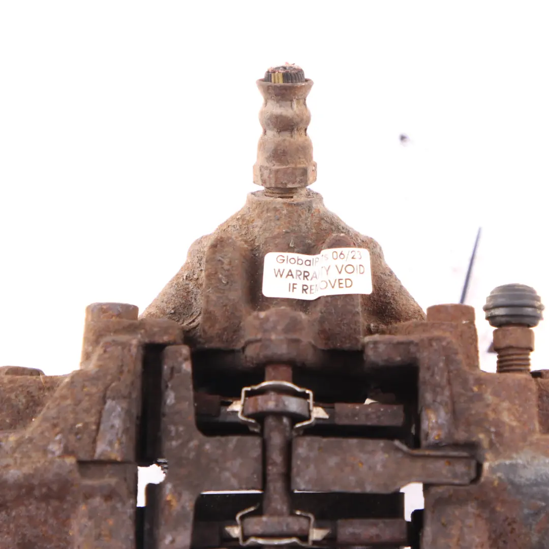 Pinza freno Ruota posteriore destra Unità freno 36/278 per Mercedes W203 CL203 con numero di parte A0034237598 Mercedes W203 CL203 Pinza freno Ruota posteriore destra Unità freno 36/278 - SKU A0034237598 - Numero di parte A0034237598