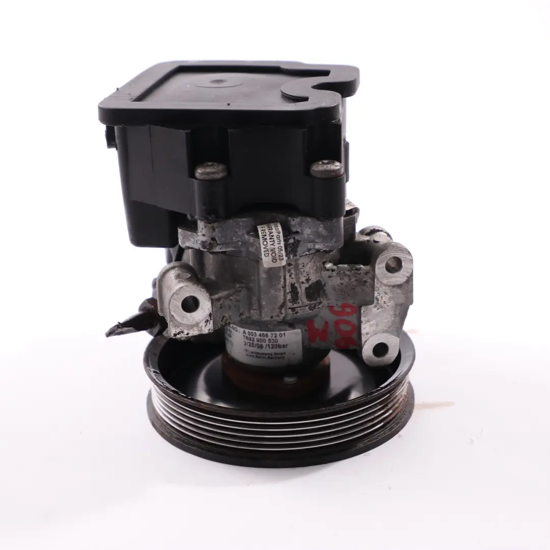 Pompe direction assistée Mercedes W639 W906 OM646 Unité d'huile pour à propos du numéro de pièce A0034667201 Pompe direction assistée Mercedes W639 W906 OM646 Unité d'huile - SKU A0034667201 - Numéro de pièce A0034667201