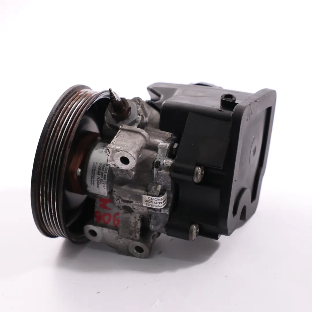 Servolenkungs pumpe Mercedes W639 W906 OM646 Mechanische Öl einheit für mit Teilenummer A0034667201 Servolenkungs pumpe Mercedes W639 W906 OM646 Mechanische Öl einheit - SKU A0034667201 - Teilenummer A0034667201