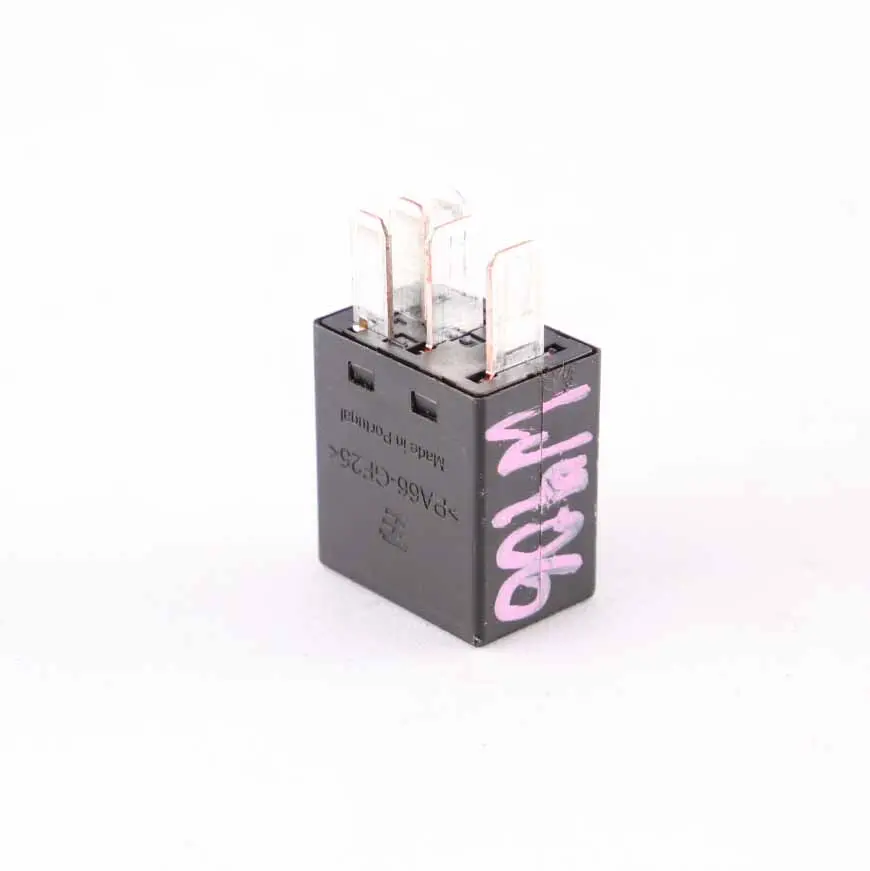 5-Pin Black 12A to Relay Mercedes W639 W906 with Part number A0035420219 Relay Mercedes W639 W906 5-Pin Black 12A - SKU A0035420219 - Part number A0035420219