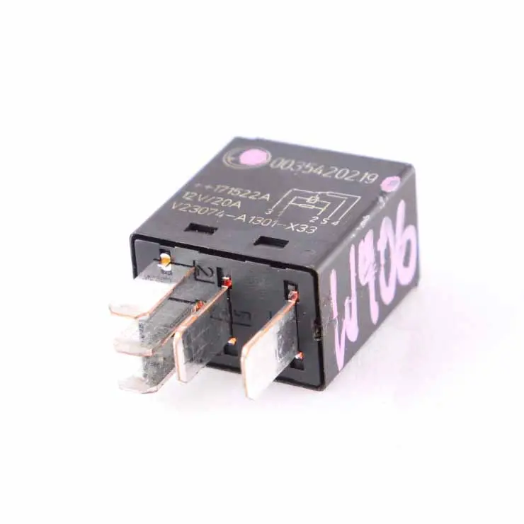 5-Pin Black 12A to Relay Mercedes W639 W906 with Part number A0035420219 Relay Mercedes W639 W906 5-Pin Black 12A - SKU A0035420219 - Part number A0035420219